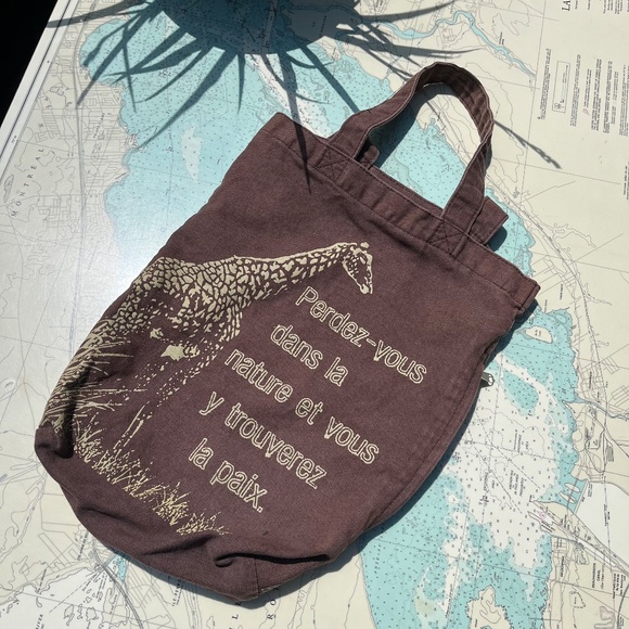 Graphic Giraffe Nature Tote Bag - Picture 3 of 7